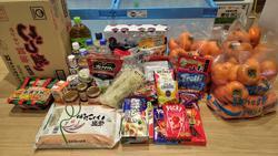 11月24日のフードドライブでご寄付いただいた食品等です。