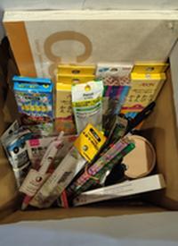 1月12日のフードドライブでご寄付いただいた食品等です。