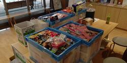 12月10日のフードドライブでご寄付いただいた食品等です。