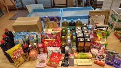 7月28日のフードドライブでご寄付いただいた食品等です。